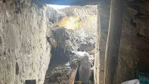 Ardahan'da Kar Yağışı Sonrası Çöken Yapılar