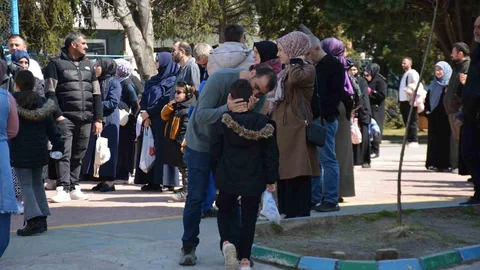 Sakarya'da 2 Bin 120 Öğrenci Sınavda Ter Döktü