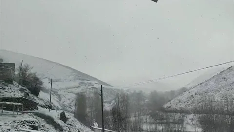 Elazığ'da Kar Yağışı Sürüyor