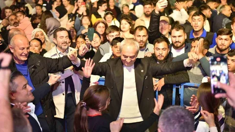 Kepez'de Roman Gecesi Kutlandı