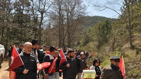 Buldan'da Maden Sahasına Yürüyüş Düzenlendi