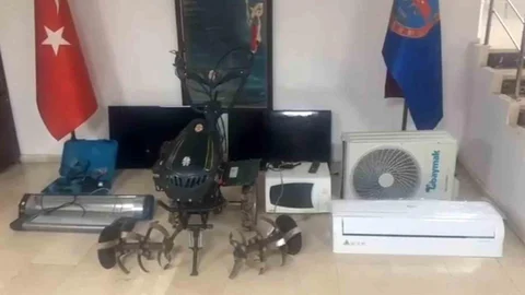 Şanlıurfa'da Hırsızlık Şüphelileri Tutuklandı