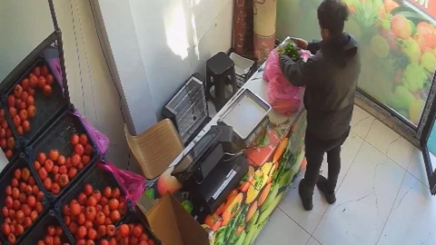 Elazığ'da Müşteriden Örnek Davranış