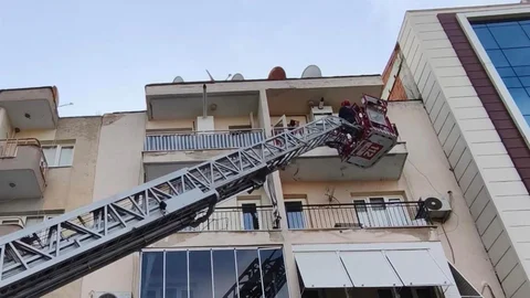 Manisa’da Çamaşır Makinesinden Yangın Çıktı