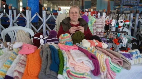 Kadınlar Aile Bütçesine Katkı Sağlıyor