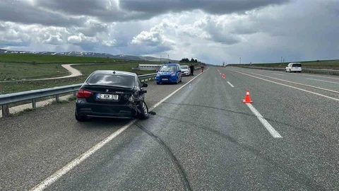 Elazığ'da Trafik Kazası: 4 Yaralı