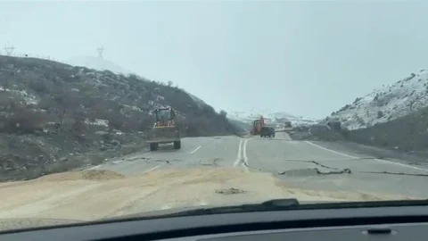 Hakkari'de Yol Çökmesi Olayı