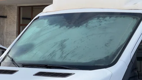 Yüksekova'da Dondurucu Soğuklar Etkili Oldu