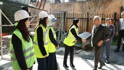 Küçükçekmece'de Yatırımlar İncelendi