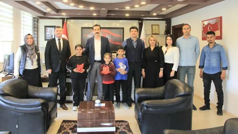 Bozyazı’da Derece Alan Öğrenciler Ödüllerini Aldı