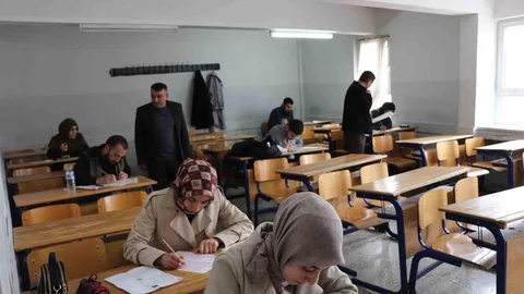 Elazığ'da Umre Ödüllü Yarışma Gerçekleşti