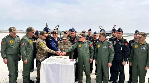 SOLOTÜRK'ün 15. Yıl Kutlaması Konya'da Yapıldı