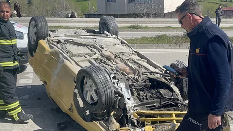 Sinop'ta Takla Atan Otomobil Kazası