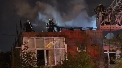 Kocaeli'de Çatı Yangını Paniği