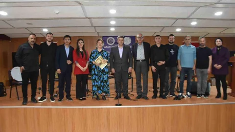 Erzurum'da Türk Avazı Konseri