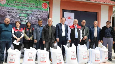 Elazığ'da Nohut Tohumu Dağıtımı Yapıldı