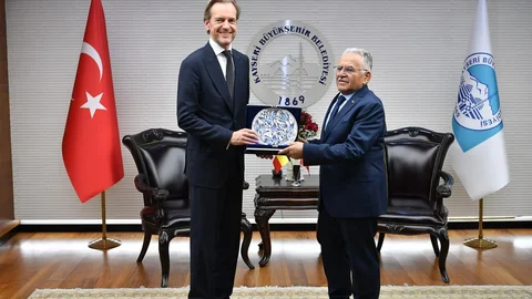 Kayseri'de Büyükelçi Ziyareti