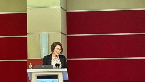 Yıldırım Akbulut TOBB ETÜ'de Anıldı