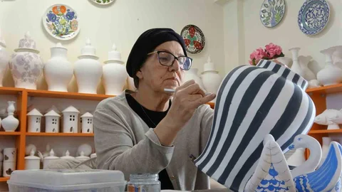 Gaziantep'te Çini Kursu İlgiyi Artırıyor