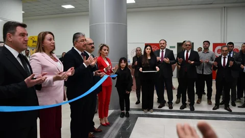 Eskişehir'de Hayır Çarşısı Düzenlendi