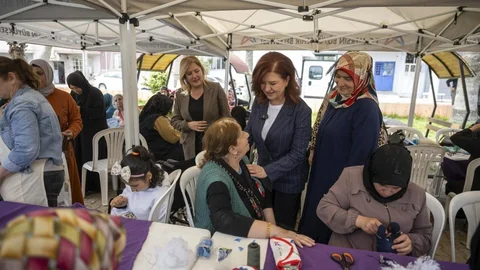 Mersin'de Kadınlar Üretim İçin Bir Araya Geldi
