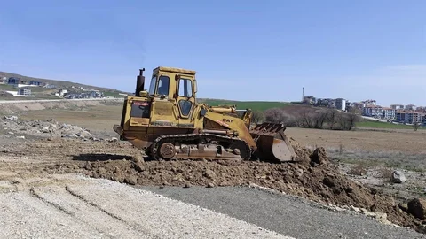 Pursaklar'da Geleceğin Yolları İnşa Ediliyor