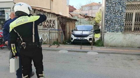 Kaldırımı Kapatan Bariyer Kazası