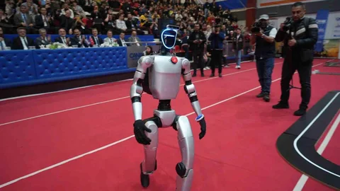 Samsun'da Genç Kaşifler Robot Yarışmasında Yarıştı
