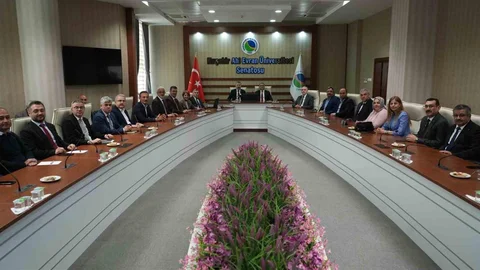 Karabük'te Üniversiteler Arası İş Birliği Görüşüldü