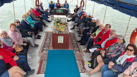 Avusturya'dan Marmaris'e Turist Kafilesi Geldi