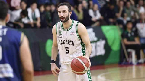 Sakarya'da Basketbol Maçı Heyecanı