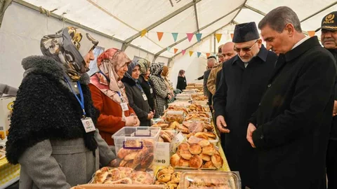 Hayır Çarşısı Erzurum'da Açıldı