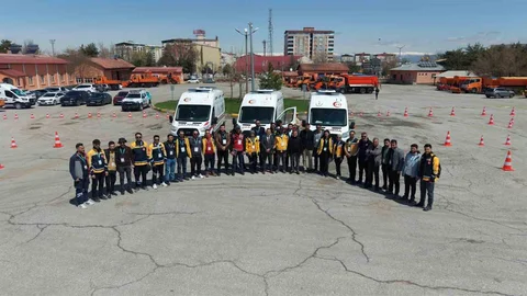 Muş'ta Ambulans Sürücüleri İçin Eğitim