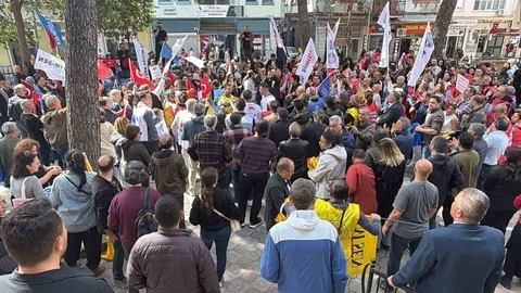 Balıkesir'deki Öğretmenlerden Şiddet Uyarısı