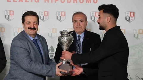 Elazığ'da Koşu Zaferi Tribal Chief'in