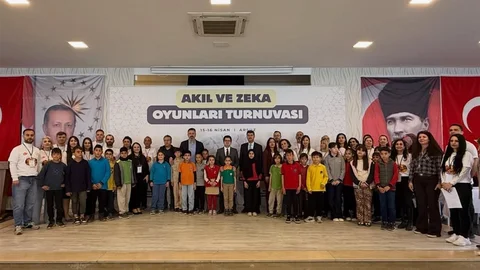 Arsuz'da Akıl ve Zeka Oyunları Turnuvası Başladı