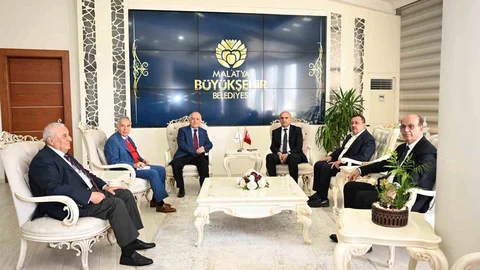 Cemil Çiçek Malatya'da Başkan Er’i Ziyaret Etti