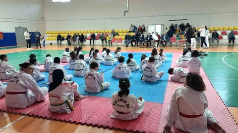 Erfelek'te Kuşak Sınavı Yapıldı