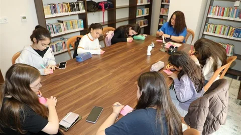 Küçük Filozoflar Manisa'da Buluştu