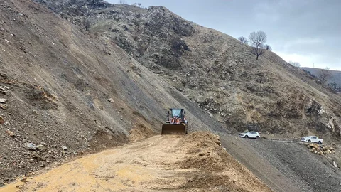Sason'da Heyelan Olayı Gerçekleşti