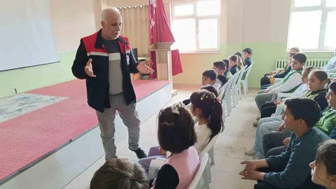 Adilcevaz'da Gıda Eğitimi Verildi