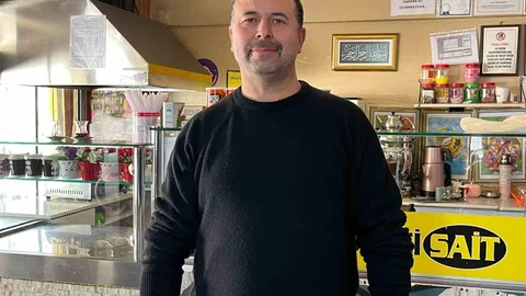 Heimlich manevrasıyla öğrenciyi kurtaran market sahibi: "Elimi öpmeye geldi, dua etti"