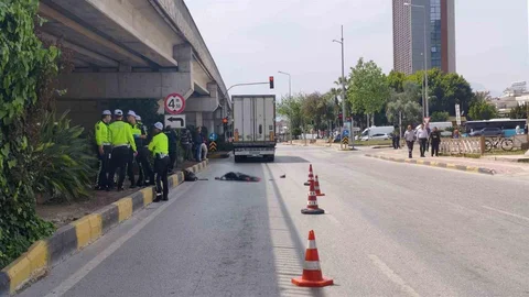 Yaşlı Kadın Tırın Altında Kaldı