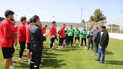 Diyarbakır'da Diyarbekirspor'a Destek Ziyareti