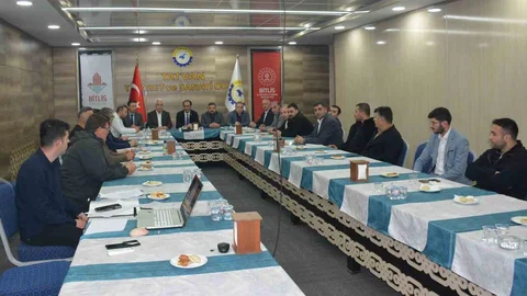 Tatvan'da Turizm Toplantısı Yapıldı