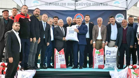 Kayseri'de Tohum Dağıtımı Yapıldı