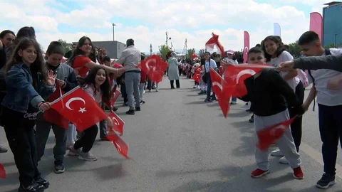 Dünya Çocukları 23 Nisan İçin Muğla'ya Geliyor