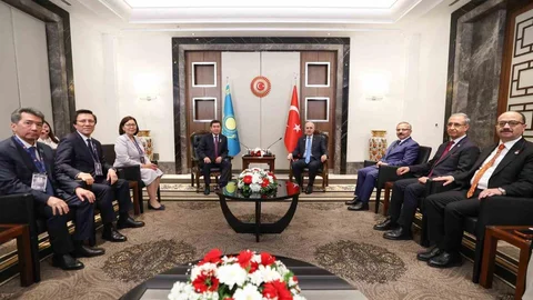 TBMM Başkanı Kurtulmuş Kazakistan ile Görüştü