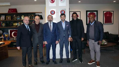 Rigobert Song TFF'yi Ziyaret Etti