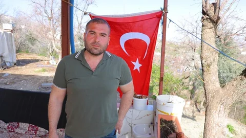 Kahramanmaraş'ta Okula Koşan Baba Yaşadıklarını Anlattı